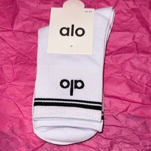 Alo Logo Style Socks Biy 2 Get 1 Free